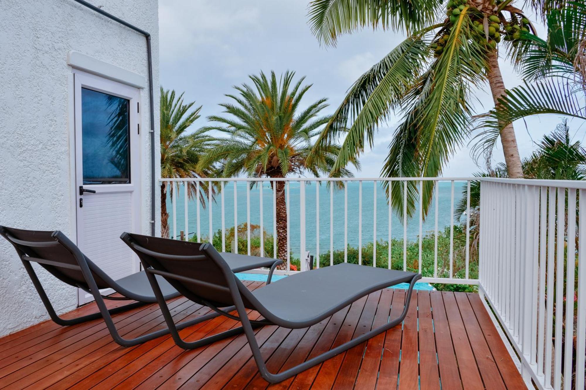 Boutique Villa On The Rocks With Stunning Sea Views, Infinity Pool & Private Sea Trou d'Eau Douce Exterior foto